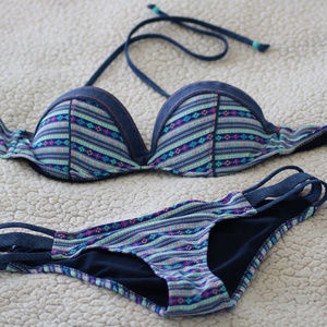 Heat Swimwear Bingo bikini set sz S-M